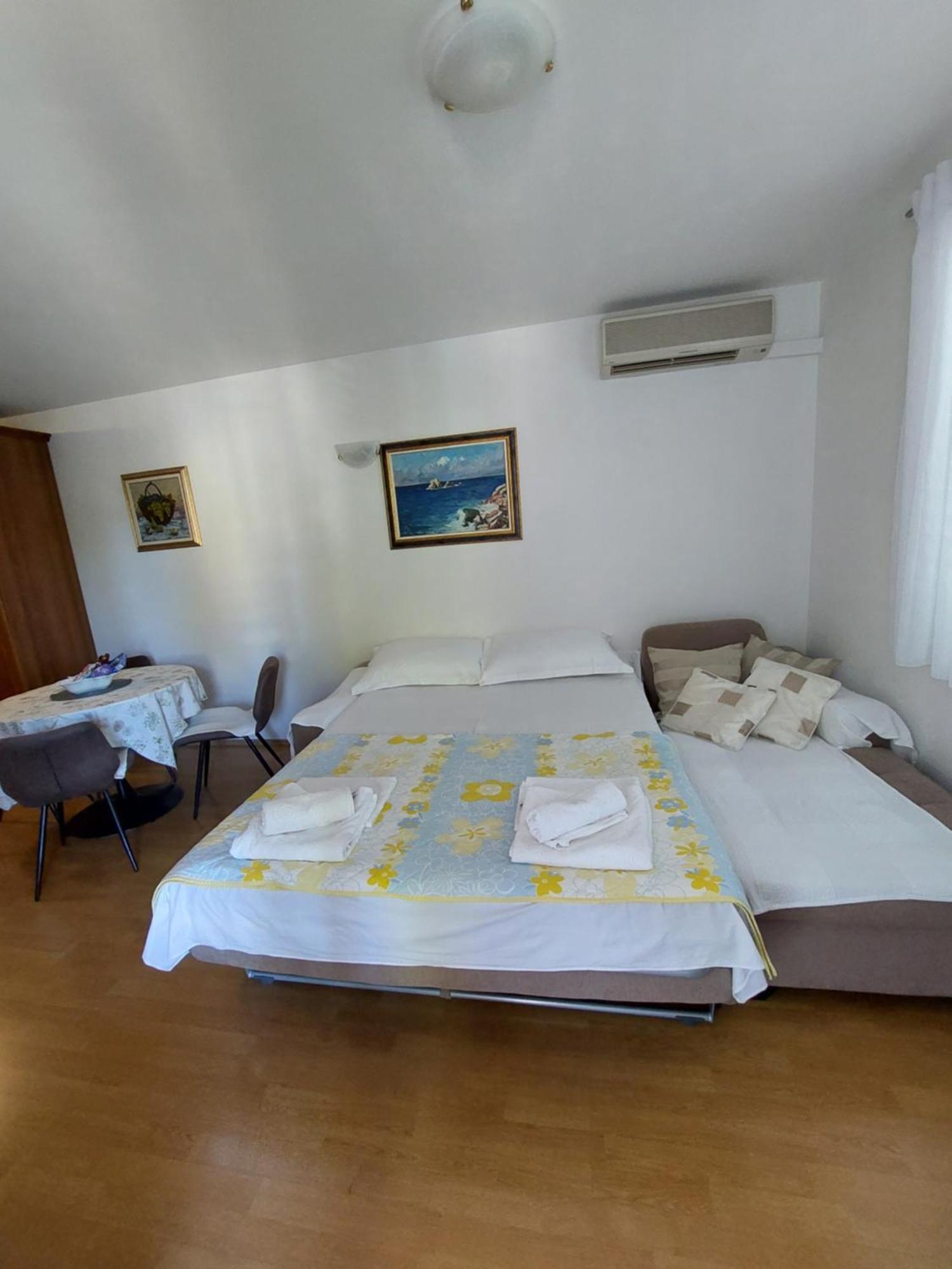 Apartman Mira Makarska Buitenkant foto